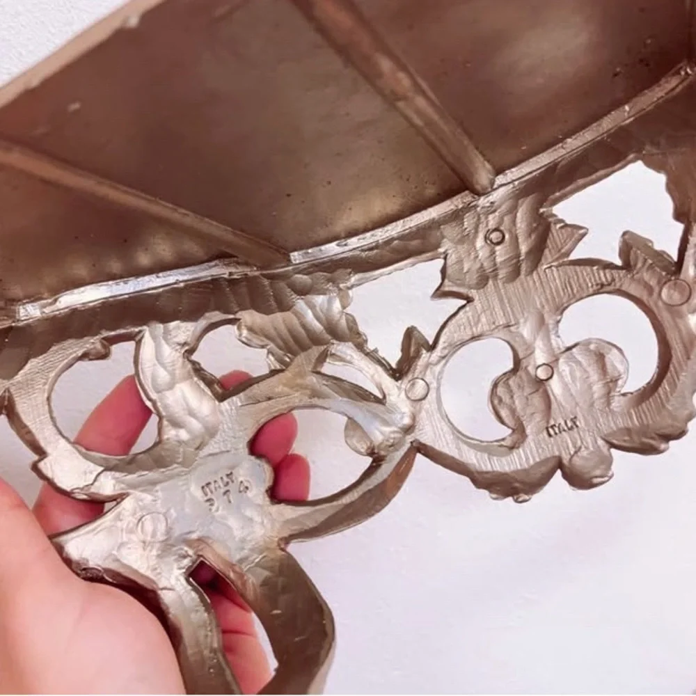 Italian Ornate Rococo-Style Gold/Silver Wall Shelf